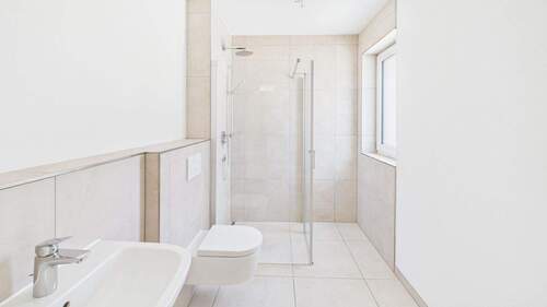 EG Bad mit Dusche - 