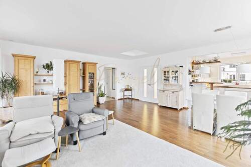 Bild 4 - Einfamilienhaus mit 190,00 m² in Potsdam zum Kaufen