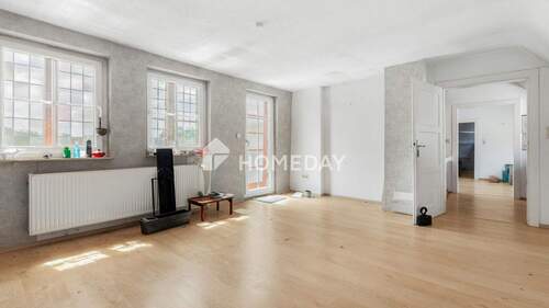 1. OG Wohnzimmer 1 - 