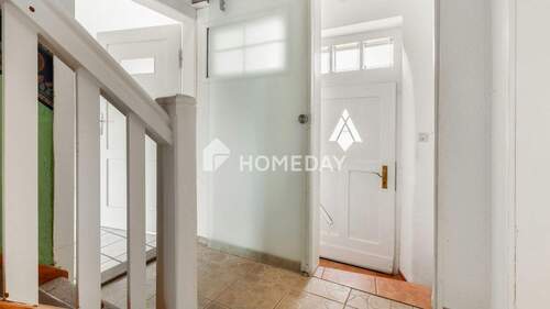 EG Flur - 4 Zimmer Einfamilienhaus zum Kaufen in Mainbernheim