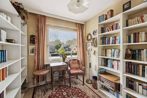 Lesezimmer - Etagenwohnung mit 87,00 m&sup2; in Hamburg / Rahlstedt zum Kaufen