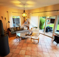 Wohnen mit Wohlfühlfaktor – Einfamilienhaus mit Kamin, zwei Terrassen & Traumgarten - Thalfang Bäsch