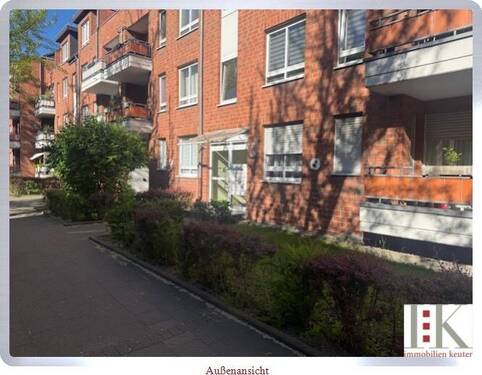 Außenansicht - Jetzt entdecken! Wohnen mit Rückzugsfaktor! Balkon ins Grüne! Zentrale Lage! Neuss-Nord!