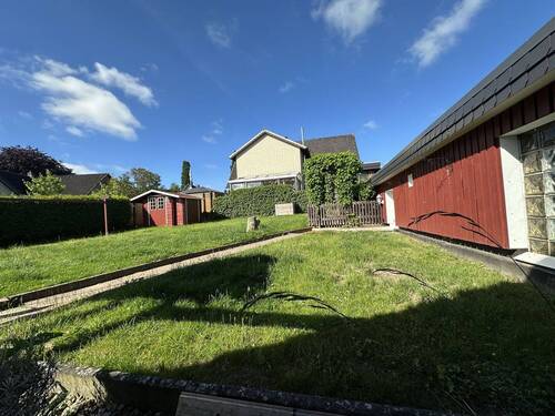 Rasen - Einfamilienhaus mit 96,00 m&sup2; in Bad Oldesloe zum Kaufen