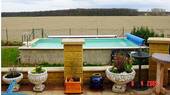 Pool und Feld - 