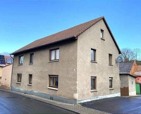 Außenansicht - 8 Zimmer Einfamilienhaus zum Kaufen in Kaiserpfalz