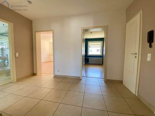 Flur - 3 Zimmer Etagenwohnung in Vellmar