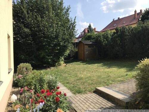 Garten - Schöne 2-R-WE mit Terasse im Dresdner Süd - 