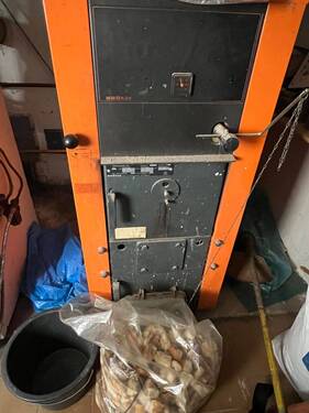 Holzheizung EG Haus 1 - 