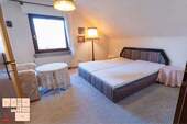 Schlafzimmer 1 OG - 