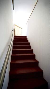 Treppenaufgang zum OG - 