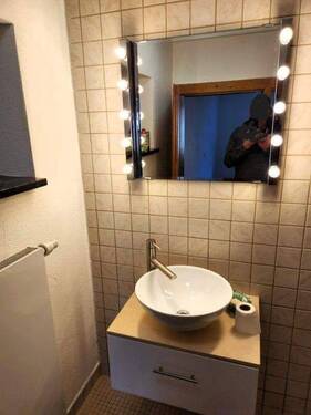 Bad Bild 3 Einliegerwohnung.jpg - 