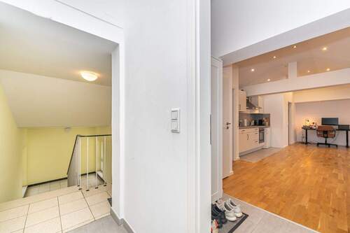 Wohnungseingang - Etagenwohnung mit 71,60 m² in Landsberg am Lech zum Kaufen