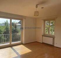 Schöne 4- Zimmer Erdgeschosswohnung mit Garten - Stuttgart West