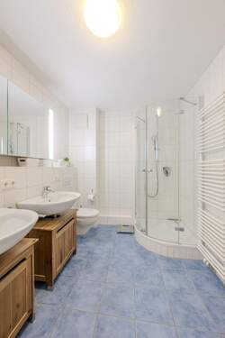 Tageslichtbad - Reihenmittelhaus mit 120,50 m&sup2; in Stuttgart zum Kaufen