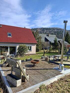 Garten hinterm Haus - 