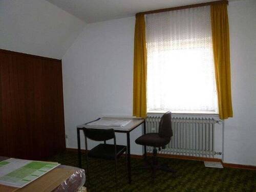 Zimmer 2 - 