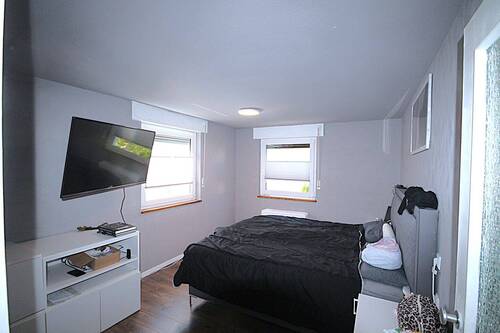Schlafzimmer 1 - Mehrfamilienhaus, Wohnhaus mit 88,10 m&sup2; in Trossingen zum Kaufen