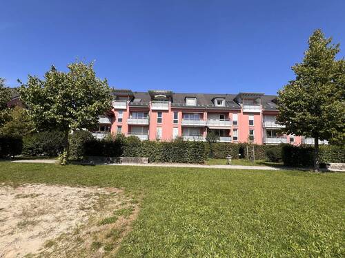 Moderne Wohnung mit Balkon in grüner Toplage - 4 Zimmer Etagenwohnung zum Kaufen in München