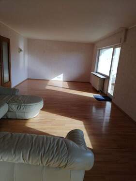 Wohnzimmer - Einfamilienhaus mit 160,00 m&sup2; in Albstadt zum Kaufen