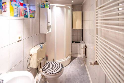 KG Duschbad mit WC - 