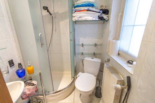 EG Gäste-WC mit Dusche - 