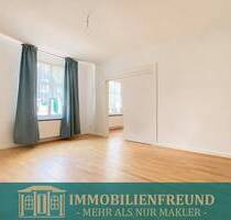 Schöne und helle 3 ZKDB Wohnung in gepflegtem Altbau mit viel Charme in Wuppertal-Cronenberg Schöne und helle 3 ZKDB Wohnung in gepflegtem Altbau mit viel Charme in Wuppertal-Cronenberg