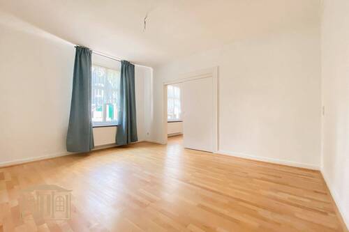WohnziSchlafzimmer oder Wohnzimmermmer - Etagenwohnung mit 70,00 m&sup2; in Wuppertal zur Miete