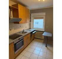 3-Zimmer-Wohnung mit Einbauküche und Balkon - Weiden in der Oberpfalz Rehbühl