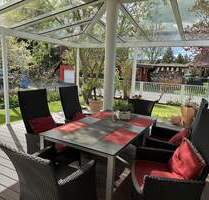 Schönes freistehendes Einfamilienhaus mit Garage und Carport in ruhiger Feldrandlage - Blankenhain