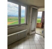 PREISREDUKTION - Einzug sofort möglich - 3,5 Zimmer Wohnung mit herrlichem Ausblick - Kornwestheim
