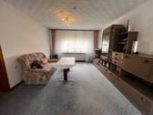 Wohnzimmer - Etagenwohnung mit 94,00 m&sup2; in Saarbrücken zum Kaufen