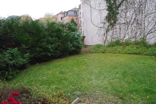 Hofansicht 2.JPG - Etagenwohnung mit 52,70 m² in Dresden zum Kaufen