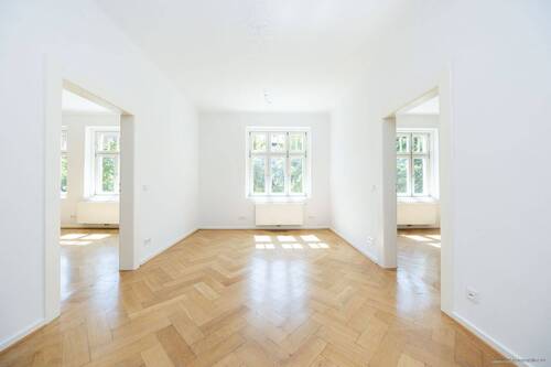 helles Schlafzimmer - Traumhafte 3-Zi.-Jugendstil-Whg. in Schwabing - mit historischen Altbauelementen und Duplexstellpl.