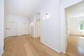 Entreé - Etagenwohnung mit 110,00 m² in München zum Kaufen