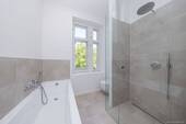 Tageslichtbadezimmer - 