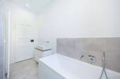 modernes Badezimmer - 