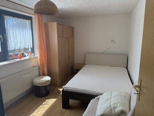 Schlafzimmer in der Einliegerwohnung - 