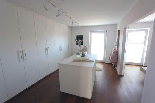 ... geschmackvolles Ankleidezimmer ... - 