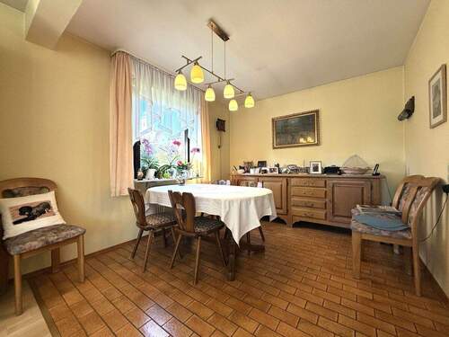 Esszimmer - 8 Zimmer Einfamilienhaus in Haigerloch / Weildorf