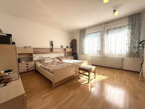 Schlafzimmer - Einfamilienhaus mit 163,00 m² in Haigerloch / Weildorf zum Kaufen