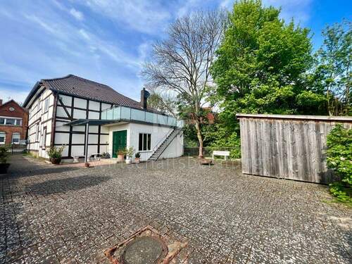 Hausansicht - 6 Zimmer Einfamilienhaus in Salzhemmendorf