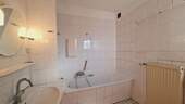 Badezimmer im Erdgeschoss - 