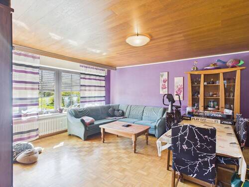 Wohnzimmer - Einfamilienhaus mit 220,00 m&sup2; in Ferschweiler zum Kaufen