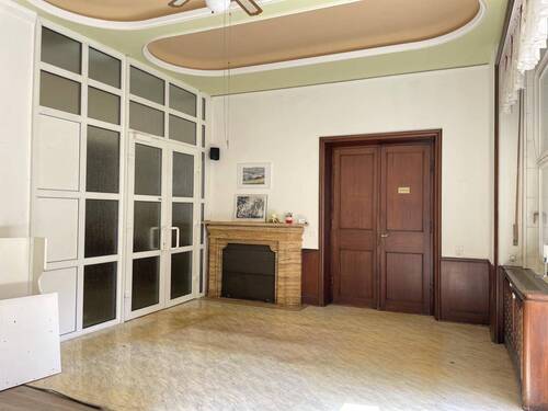 Flur EG - 1 Zimmer Einfamilienhaus zum Kaufen in Hirschberg