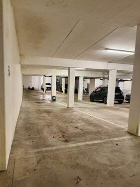 Tiefgarage - 