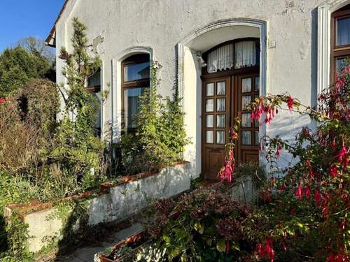 Hauseingang - 6 Zimmer Einfamilienhaus zum Kaufen in Nordenham