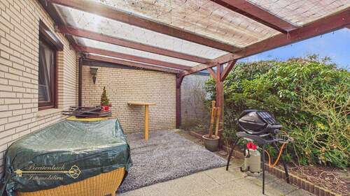 Überdachte Terrasse - 