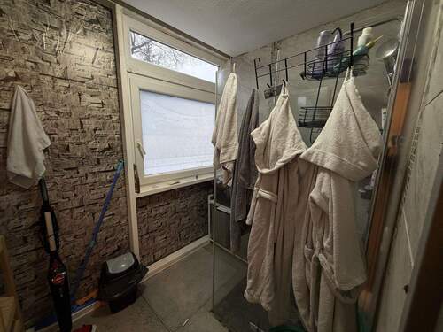 Badezimmer - 3 Zimmer Etagenwohnung zum Kaufen in Gundelfingen