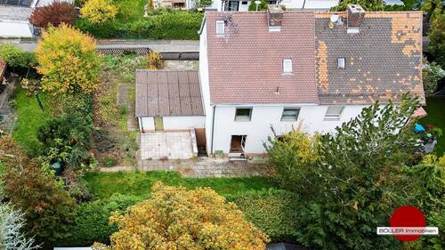 Großes Grundstück! - Wunderbares Siedlungshaus mit tollem Grundstück - zum wachküssen!